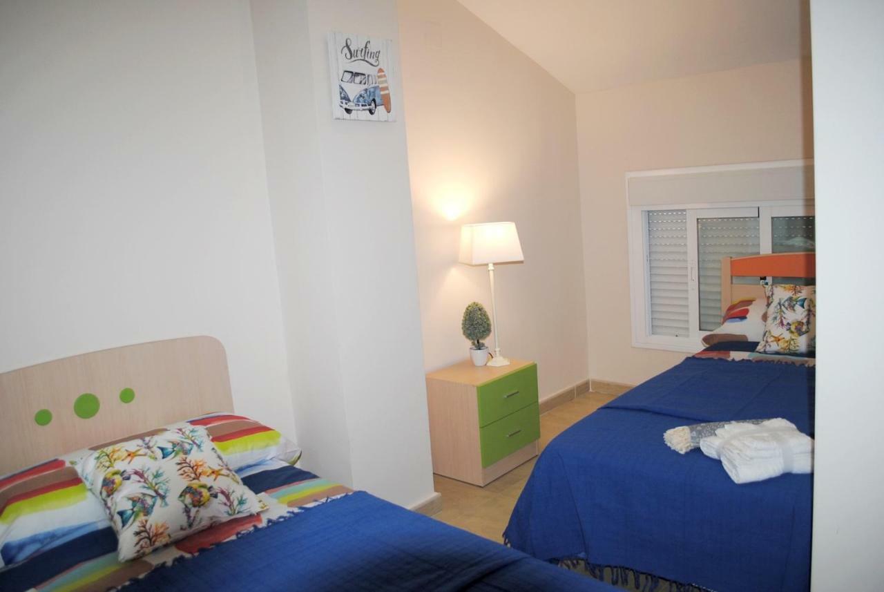 Chillout Grau De Gandia- Attico Para 6 Personas Invitamos Familias Y Jovenes, Dos Banos Exterior foto