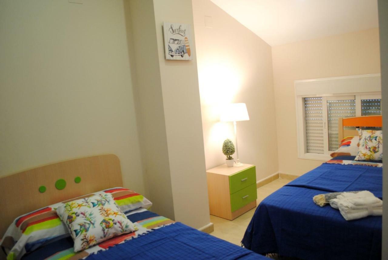 Chillout Grau De Gandia- Attico Para 6 Personas Invitamos Familias Y Jovenes, Dos Banos Exterior foto